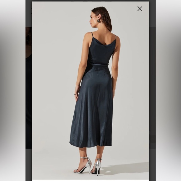 ASTR the label Glynis Dark Teal blue Satin slip dress size s NWT - Picture 2 of 13